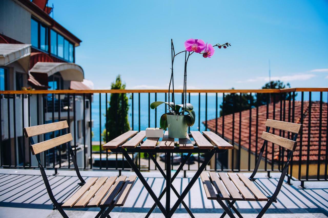 Su Hotel Охрид Экстерьер фото